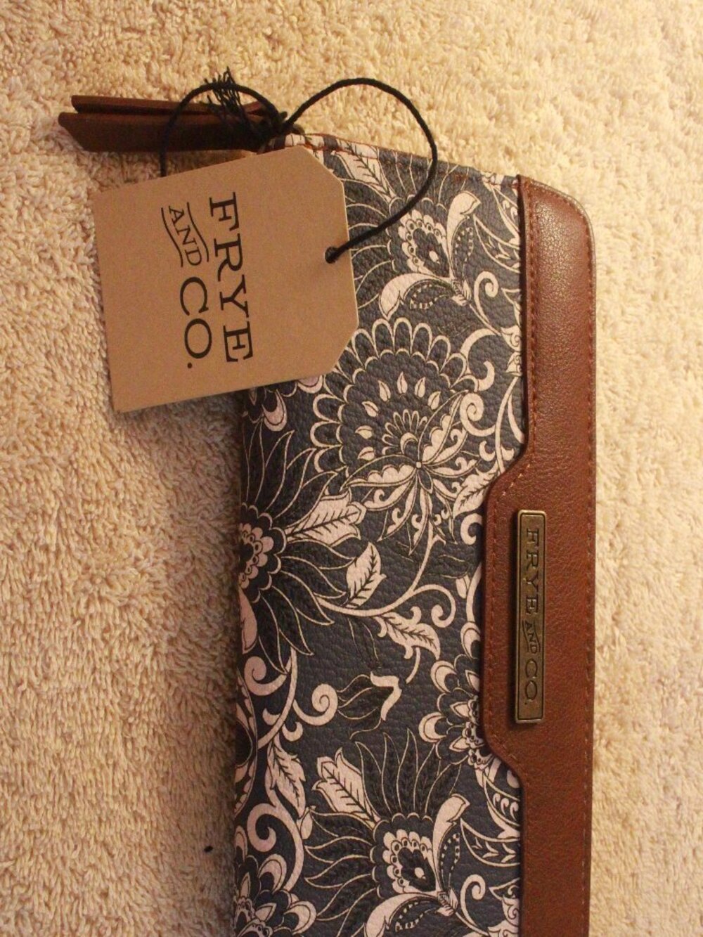 Frye and Co. Floral Zip Wallet
